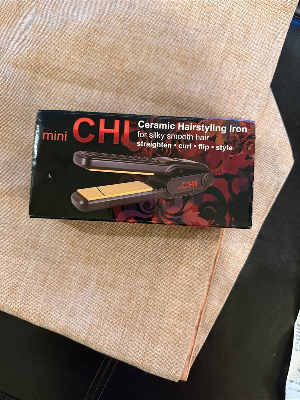 Mini CHI Ceramic Hairstyling Iron in Black